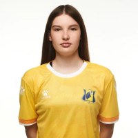 Арина Кривозубова